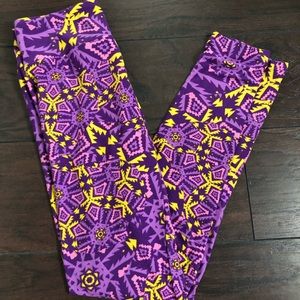 LuLaRoe One Size Leggings